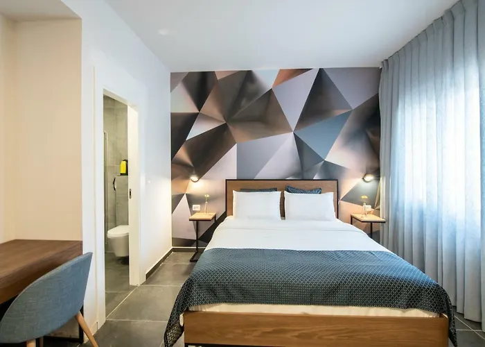 27Montefiore - Urban Aparthotel Tlv